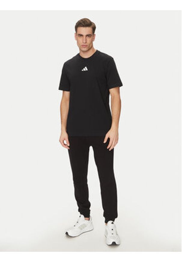 Adidas - adidas T-Shirt German Engineering Graphic JP1528 Czarny Regular Fit. Kolor: czarny. Materiał: bawełna