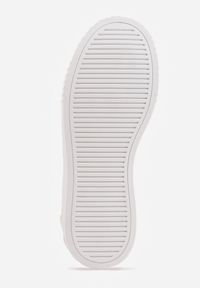 Born2be - Białe Sneakersy na Grubej Podeszwie z Tłoczeniem Larviona. Okazja: na co dzień. Kolor: biały. Materiał: jeans #9