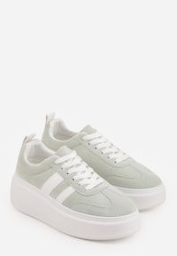Renee - Zielone Sneakersy Typu Kultowe Tenisówki na Platformie Redoreve. Kolor: zielony. Materiał: skóra, jeans. Obcas: na platformie #7