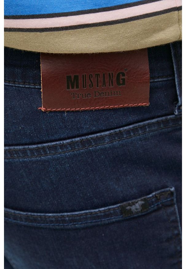 Mustang jeansy Oregon Tapered męskie. Kolor: niebieski