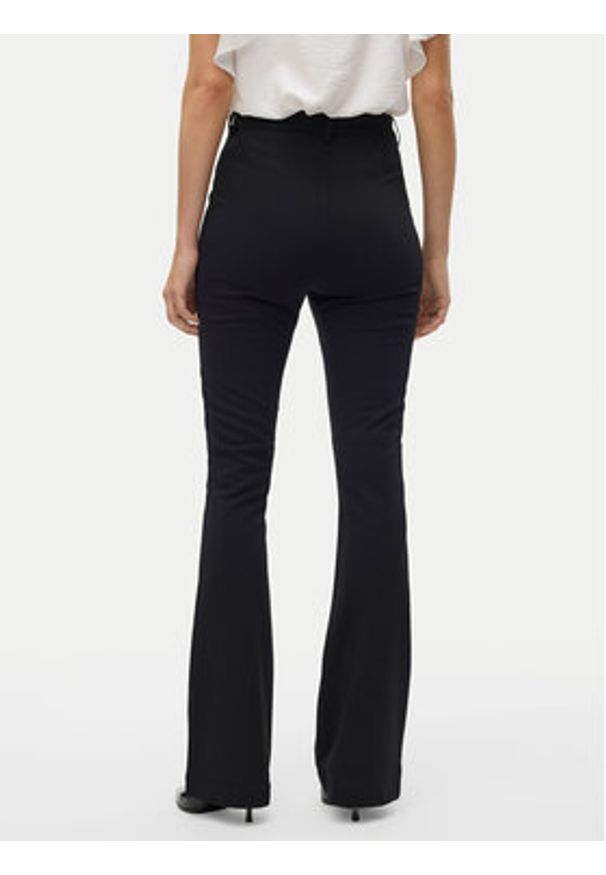 Vero Moda Spodnie materiałowe Vmamira 10250284 Czarny Regular Fit. Kolor: czarny. Materiał: syntetyk