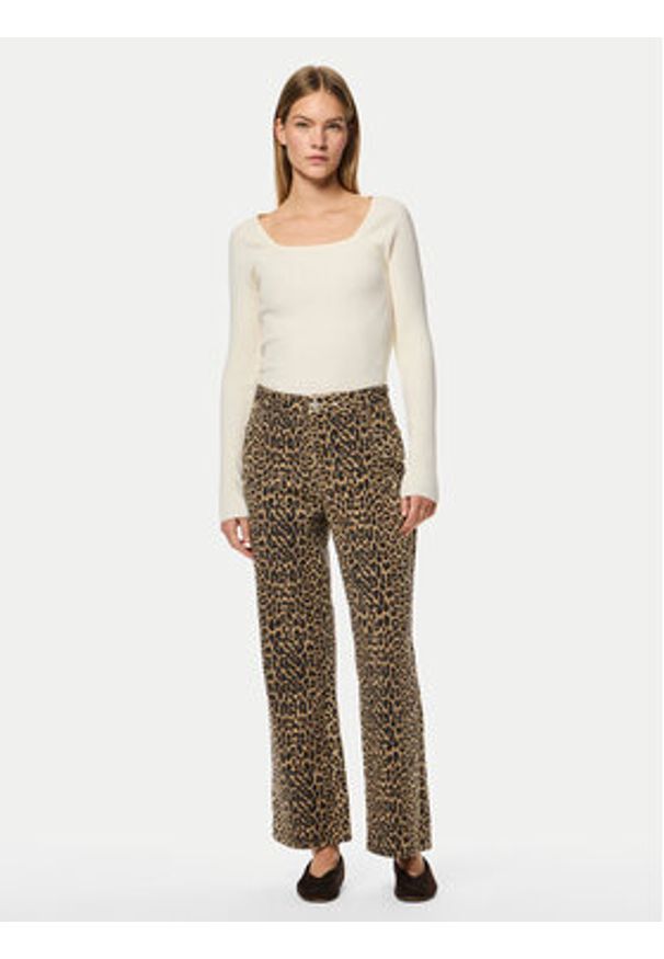 Pieces Jeansy Salume 17156943 Brązowy Straight Fit. Kolor: brązowy