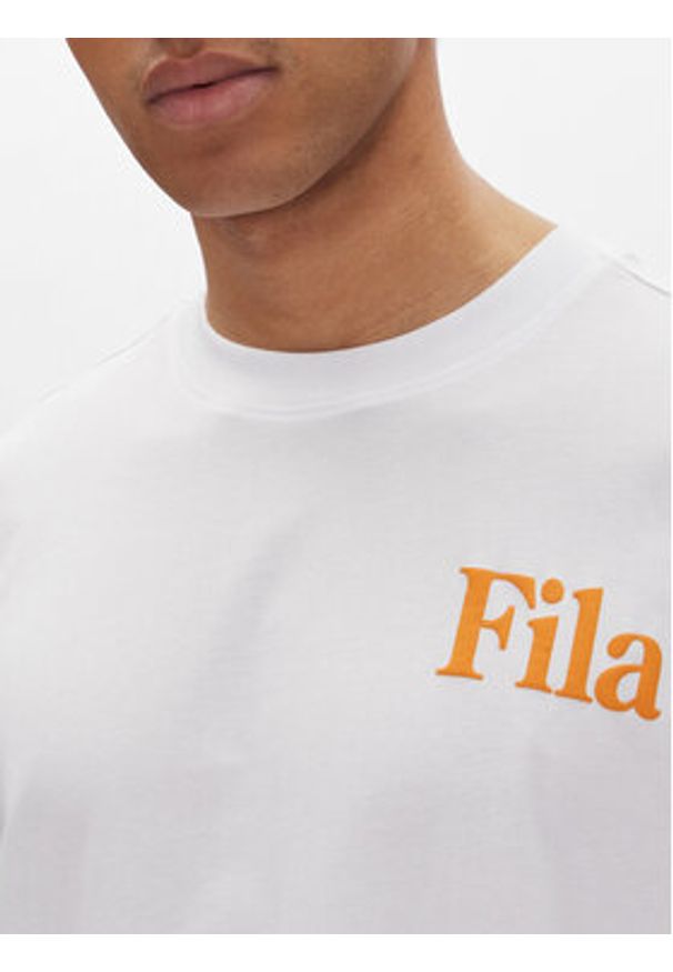 Fila Longsleeve Laon FAM0904 Biały Oversize. Kolor: biały. Materiał: bawełna. Długość rękawa: długi rękaw