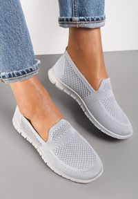 Born2be - Szare Tenisówki Dubost. Okazja: na co dzień. Kolor: szary. Materiał: jeans, dresówka. Szerokość cholewki: normalna. Obcas: na płaskiej podeszwie. Styl: sportowy, casual #1