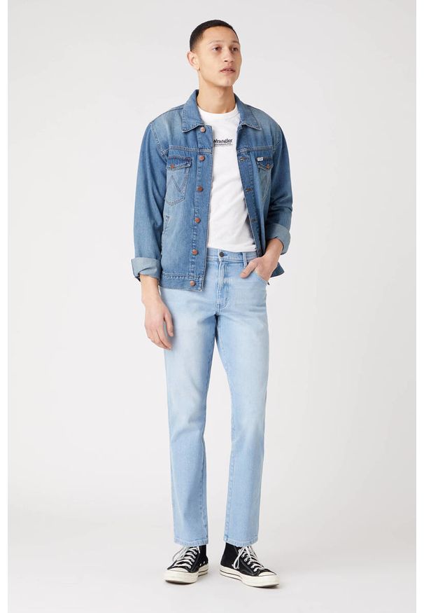 Wrangler - WRANGLER TEXAS SLIM MĘSKIE SPODNIE JEANSOWE CLEAR BLUE W12SZH280 112126539