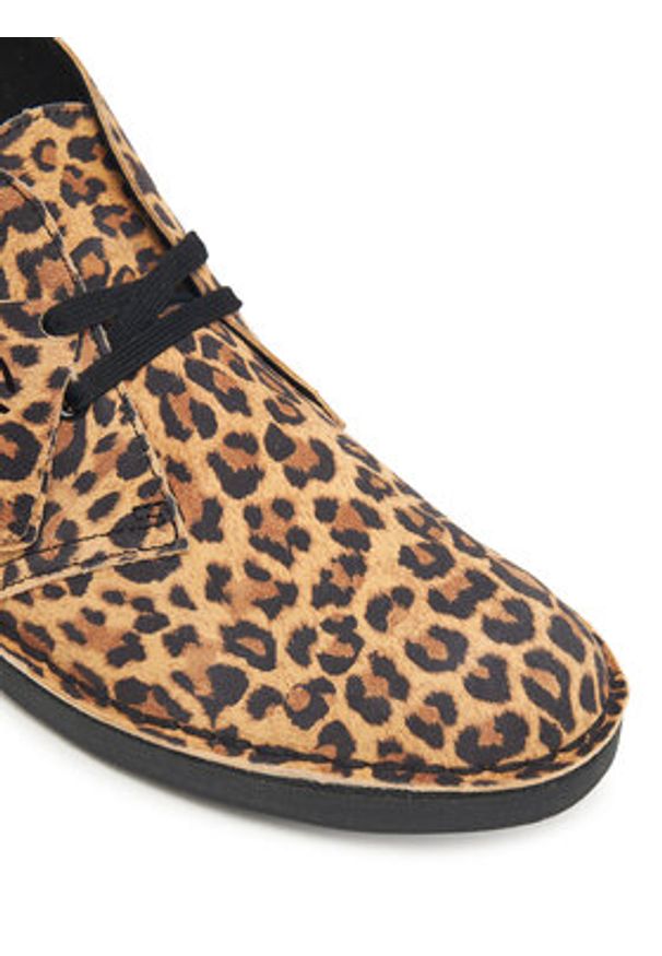 Clarks Trzewiki Desert Bt Evo. 26182927 Brązowy. Kolor: brązowy. Materiał: skóra, zamsz