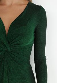 Born2be - Zielona Sukienka z Marszczeniem przy Dekolcie Metaliczna Sisio. Kolor: zielony. Materiał: dzianina. Sezon: zima #2