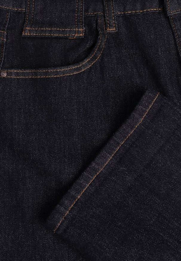 Born2be - Granatowe Klasyczne Jeansy o Kroju Mom Fit Amartia. Okazja: na co dzień. Kolor: niebieski. Styl: klasyczny