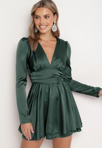 Born2be - Ciemnozielona Satynowa Sukienka Mini z Głębokim Dekoltem i Wiązaniem z Tyłu Liadan. Okazja: na imprezę. Kolor: zielony. Materiał: satyna. Styl: elegancki. Długość: mini #6