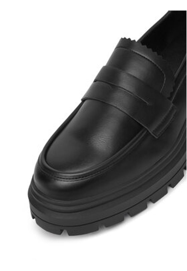 DeeZee Loafersy 58682-8 Czarny. Kolor: czarny. Materiał: skóra