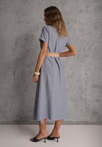 Renee - Niebieska Sukienka o Koszulowym Fasonie z Krótkim Rękawem i Paskiem z Klamrą Sylphusi. Okazja: na randkę. Kolor: niebieski. Materiał: zamsz, materiał. Długość rękawa: krótki rękaw. Typ sukienki: koszulowe. Styl: elegancki #8