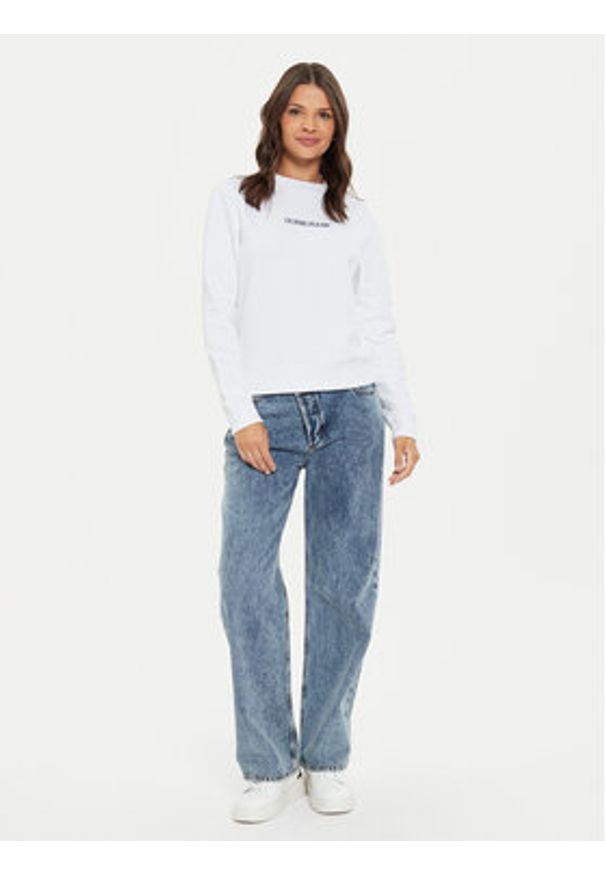 Guess Jeans Bluza W4YQ10 KC811 Biały Regular Fit. Kolor: biały. Materiał: bawełna