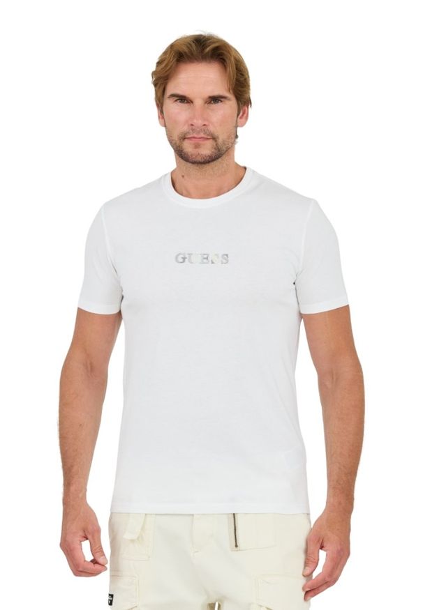 Guess - GUESS Biały męski t-shirt bawełniany z haftowanym logo, Rozmiar L. Kolor: biały. Materiał: bawełna. Wzór: haft