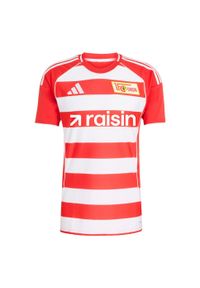 Adidas - Koszulka 1. FC Union Berlin 25/26 Home. Kolor: czerwony, różowy, biały, wielokolorowy. Sport: piłka nożna