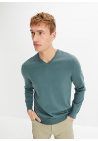 bonprix - Cienki sweter z miękkiej mieszanki bawełny. Typ kołnierza: dekolt w serek. Kolor: zielony. Materiał: dzianina, bawełna. Wzór: gładki, ze splotem. Styl: klasyczny #1