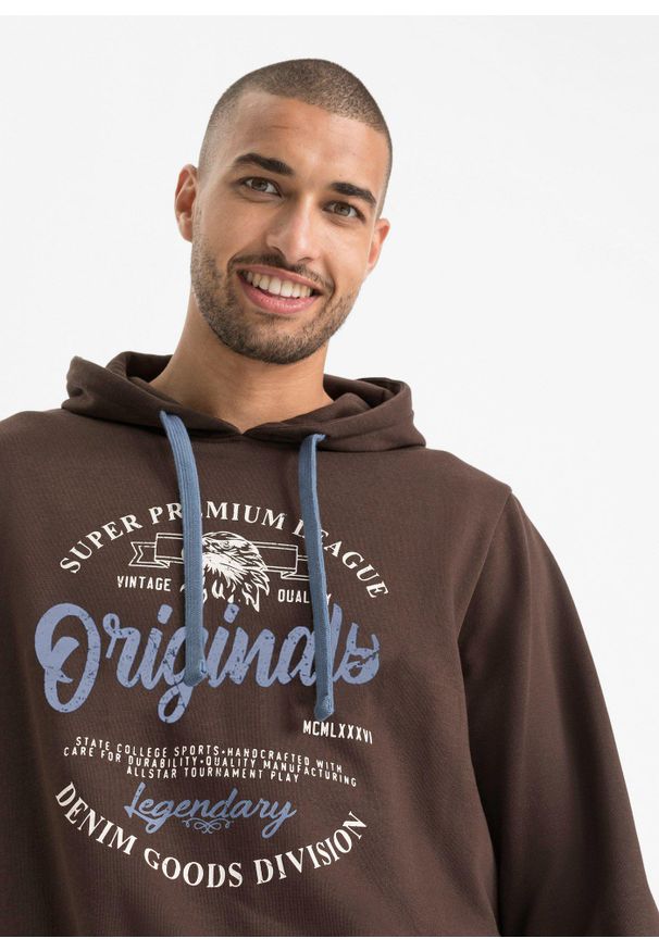 bonprix - Bluza z kapturem w wygodnym fasonie. Typ kołnierza: kaptur. Kolor: brązowy