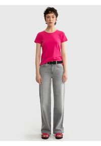 Big-Star - Koszulka damska z bawełny supima różowa Supiclassica 602. Okazja: na co dzień. Kolor: różowy. Materiał: bawełna. Wzór: aplikacja. Styl: casual, elegancki, sportowy #3