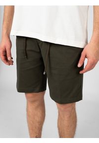 Xagon Man Szorty | P25032FPLANE | Mężczyzna | Zielony. Okazja: na co dzień. Kolor: zielony. Materiał: bawełna, elastan. Styl: elegancki, casual #4