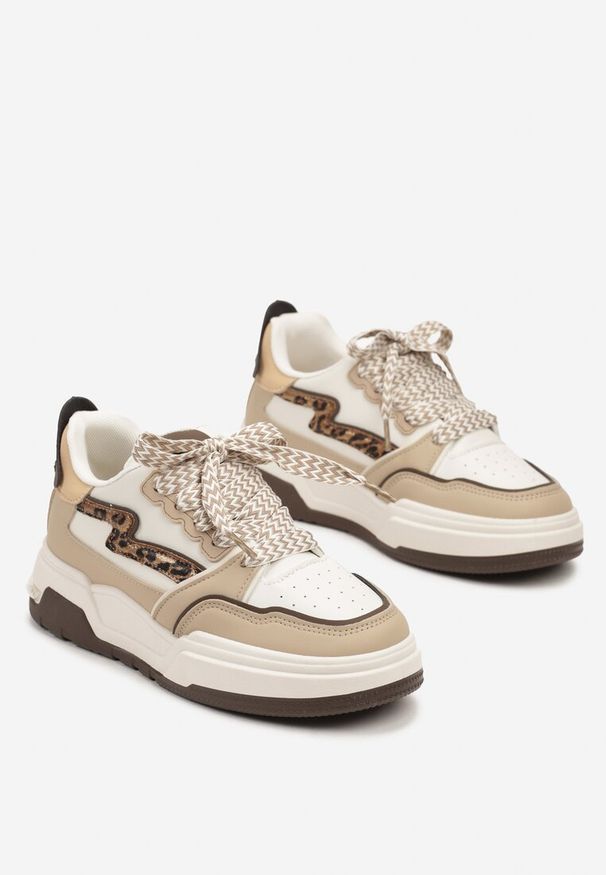 Renee - Beżowo-Brązowe Sneakersy z Przeszyciami w Panterkę i Grubą Podeszwą Berinela. Nosek buta: okrągły. Zapięcie: sznurówki. Kolor: beżowy. Materiał: materiał. Wzór: motyw zwierzęcy. Obcas: na obcasie. Wysokość obcasa: niski