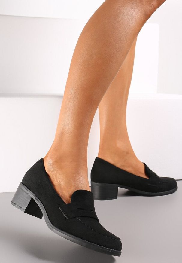 Born2be - Czarne Mokasyny na Niskim Słupku Hixe. Kolor: czarny. Obcas: na słupku. Styl: elegancki