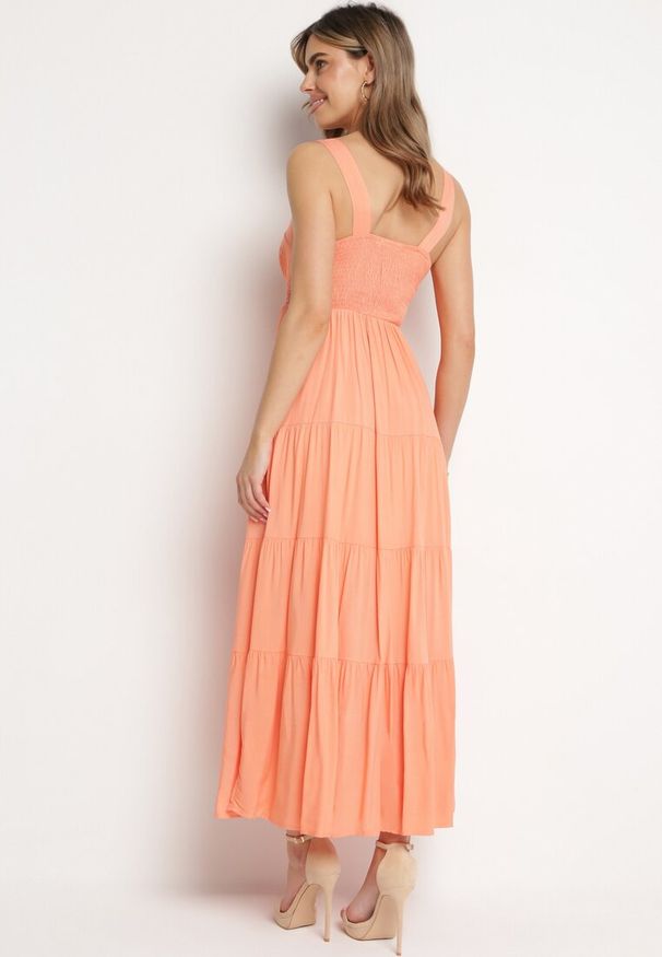 Born2be - Pomarańczowa Sukienka Fahiza. Typ kołnierza: dekolt kwadratowy. Kolor: różowy. Materiał: wiskoza, tkanina. Długość rękawa: na ramiączkach. Wzór: ażurowy, gładki. Sezon: lato. Styl: boho