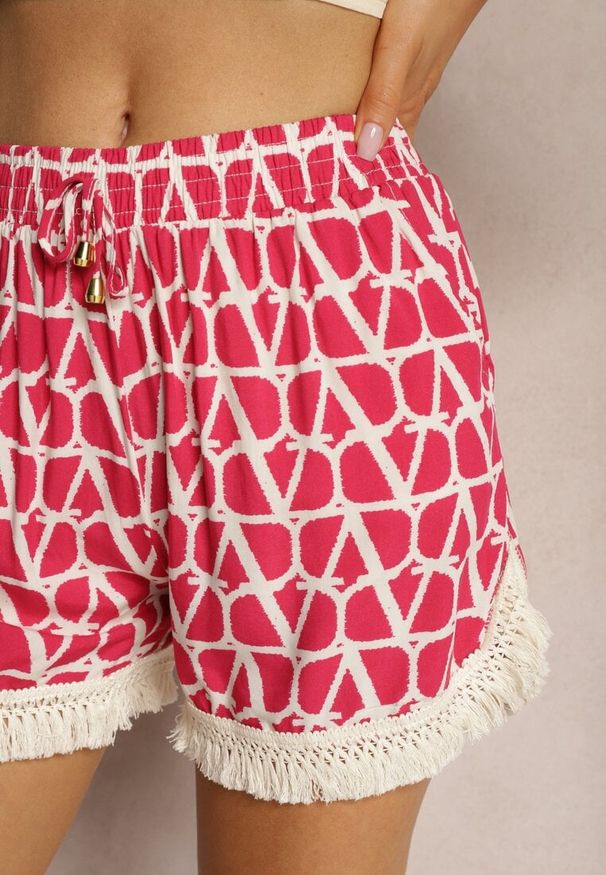 Renee - Fuksjowo-Beżowe Szorty o Luźnym Kroju z Włókna Bambusowego High Waist z Frędzlami i Gumką w Pasie Vimarisa. Stan: podwyższony. Kolor: różowy. Materiał: włókno. Sezon: lato