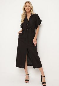 Born2be - Czarna Bawełniana Sukienka z Koszulową Górą i Ściągaczem w Talii Vikleta. Okazja: na co dzień. Typ kołnierza: dekolt w kształcie V. Kolor: czarny. Materiał: bawełna. Typ sukienki: koszulowe. Styl: casual, klasyczny #7