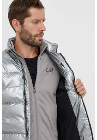 EA7 Emporio Armani kurtka męska kolor srebrny zimowa. Kolor: srebrny. Materiał: polar. Sezon: zima #6