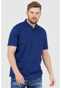 Armani Exchange - ARMANI EXCHANGE Granatowa męska koszulka polo w logo, Rozmiar XXL. Typ kołnierza: polo. Kolor: niebieski. Wzór: ażurowy