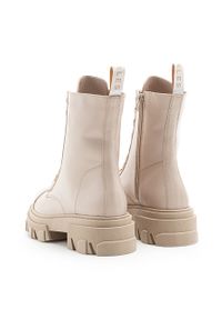 Charles Footwear workery skórzane Keiss damskie kolor beżowy na platformie. Nosek buta: okrągły. Kolor: beżowy. Materiał: skóra. Obcas: na platformie #3