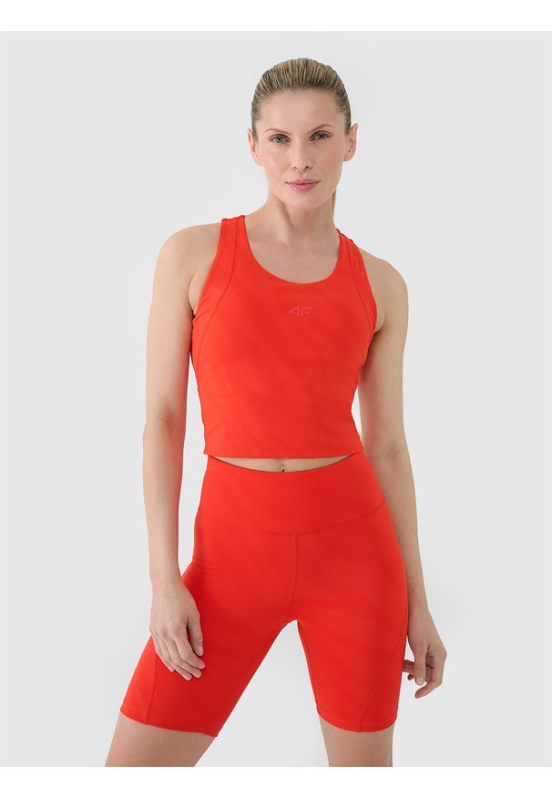 4f - 4F Crop top treningowy szybkoschnący damski - czerwony S. Kolor: czerwony. Materiał: dzianina, guma, włókno, syntetyk, materiał, tkanina, elastan. Wzór: gładki, ze splotem. Sport: joga i pilates, fitness