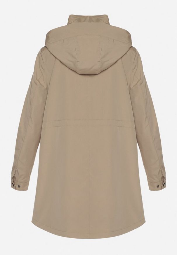 Born2be - Ciemnobeżowa Kurtka Parka ze Sznurkiem w Talii i Kapturem Teridi. Okazja: na spacer, na co dzień. Kolor: beżowy. Materiał: jeans. Długość rękawa: długi rękaw. Długość: długie. Styl: casual