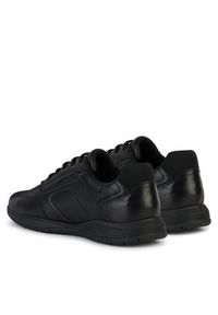 Geox Sneakersy U Spherica Ec2 U45BXD 000LM C9999 Czarny. Kolor: czarny. Materiał: skóra