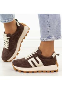 Brązowe skórzane półbuty damskie Filippo Dp6743/26. Okazja: na co dzień. Kolor: brązowy. Materiał: skóra. Sezon: jesień, wiosna, lato. Obcas: na platformie #1