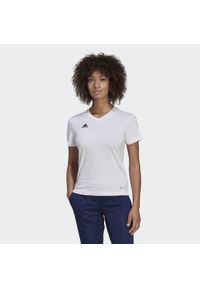 Adidas - Koszulka piłkarska damska adidas Entrada 22 Tee. Kolor: biały. Materiał: tkanina. Sport: piłka nożna #1
