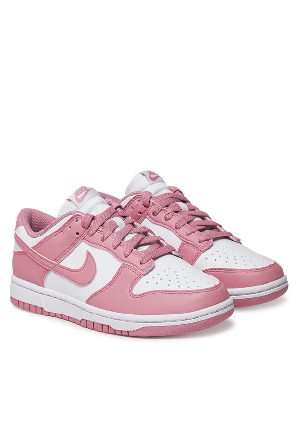 Sneakersy Nike. Kolor: biały