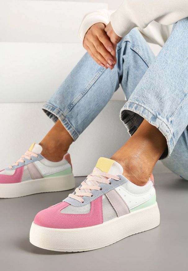 Born2be - Różowo-Niebieskie Sneakersy w Stylu Tenisówek na Platformie Nanirea. Okazja: na co dzień. Kolor: różowy. Materiał: jeans. Obcas: na platformie