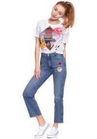 Wrangler - WRANGLER T SHIRT DAMSKI CROP TEE WHITE W7382EV12 112131028. Długość rękawa: krótki rękaw. Długość: krótkie. Wzór: nadruk #7