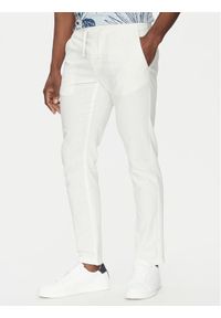 INDICODE Spodnie materiałowe Vitamin 60-333 Biały Slim Fit. Kolor: biały. Materiał: bawełna, len