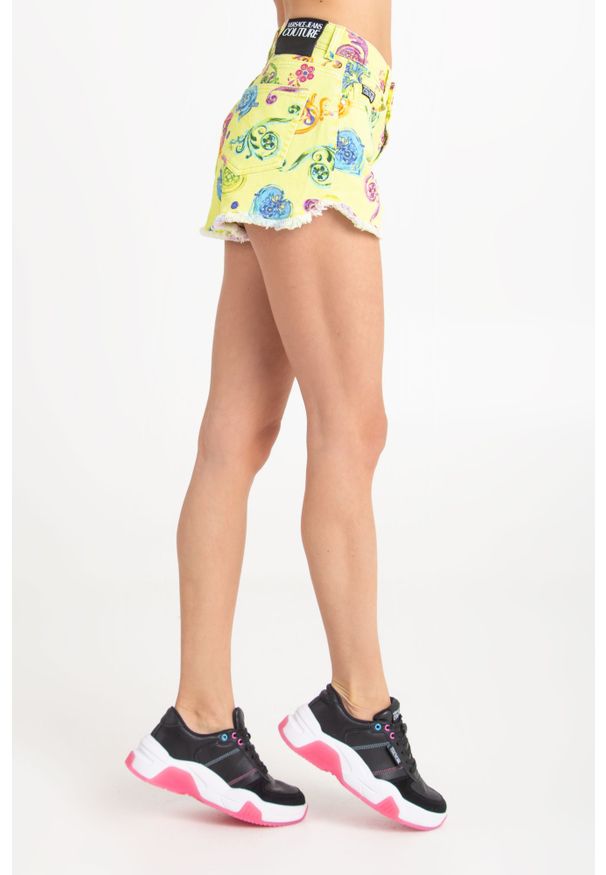 SZORTY Versace Jeans Couture. Stan: podwyższony. Długość: krótkie. Sezon: lato. Styl: rockowy, klasyczny