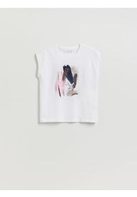 Reserved - Bluzka z nadrukiem - biały. Kolor: biały. Materiał: bawełna. Wzór: nadruk #1