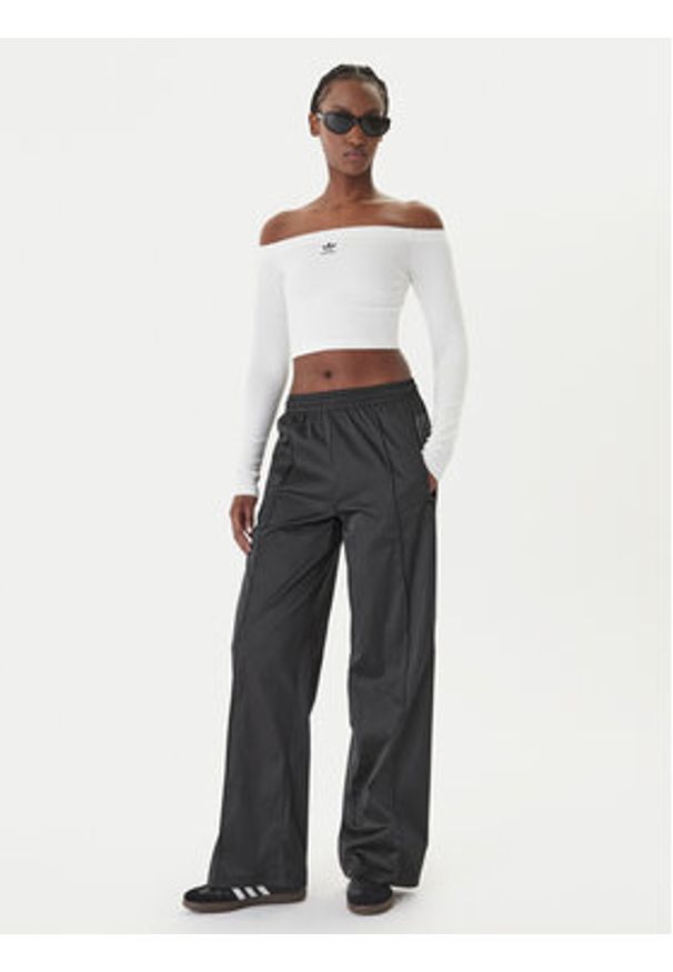 Adidas - adidas Bluzka Essentials KE3153 Biały Slim Fit. Kolor: biały. Materiał: bawełna