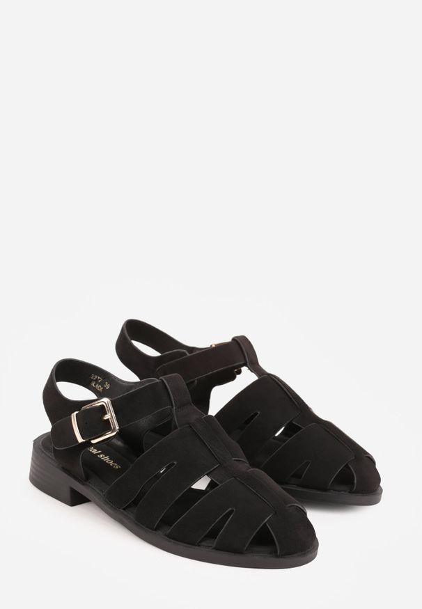 Born2be - Czarne Sandały Gladiatorki z Zapięciem na Klamerkę Chisttema. Okazja: na spacer, na co dzień. Kolor: czarny. Materiał: jeans. Wzór: ażurowy. Obcas: na płaskiej podeszwie. Styl: casual, klasyczny