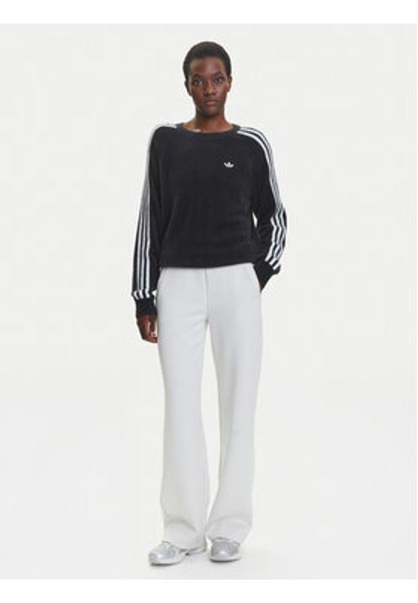 Adidas - adidas Bluza adicolor Holiday JX7813 Czarny Loose Fit. Kolor: czarny. Materiał: syntetyk