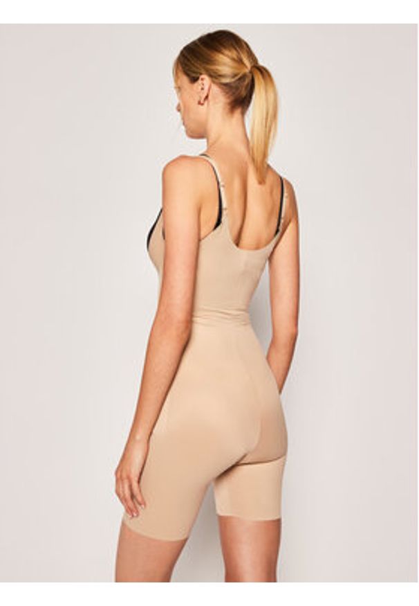 Chantelle Kombinezon modelujący Basic Shaping C35060 Beżowy. Kolor: beżowy. Materiał: syntetyk