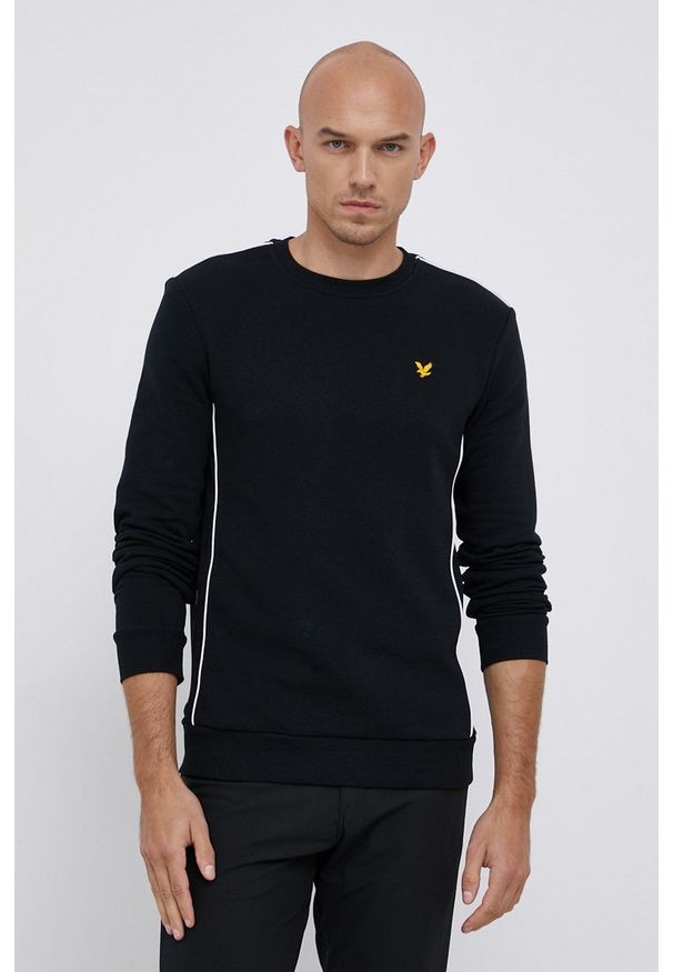 Lyle & Scott Bluza męska kolor czarny gładka. Okazja: na co dzień. Kolor: czarny. Materiał: dzianina, poliester, bawełna. Wzór: gładki. Styl: casual