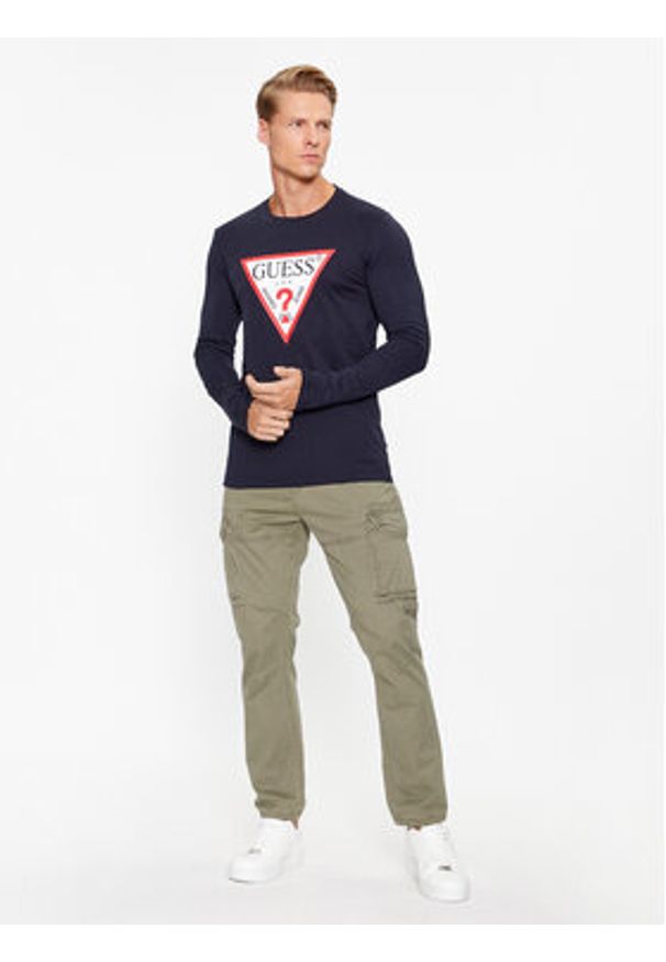 Guess Longsleeve Original Logo M2YI31 I3Z14 Granatowy Slim Fit. Kolor: niebieski. Materiał: bawełna. Długość rękawa: długi rękaw
