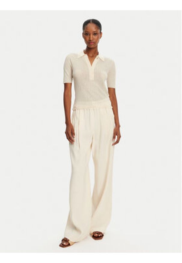 Marella Sweter Torbole 2513361145 Biały Slim Fit. Kolor: biały. Materiał: wiskoza