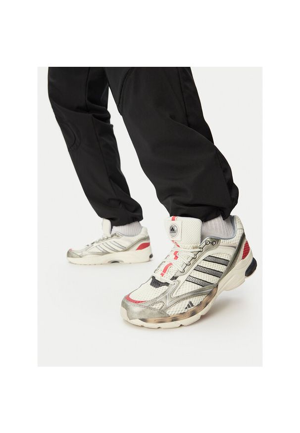 Adidas - Sneakersy adidas. Kolor: beżowy