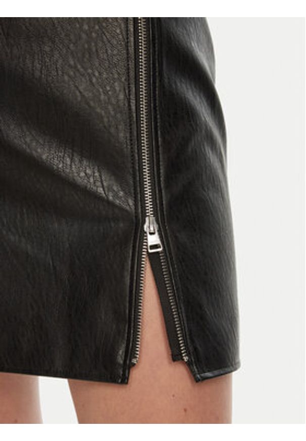 Hugo - HUGO Spódnica skórzana mini 50533859 Czarny Regular Fit. Kolor: czarny. Materiał: syntetyk